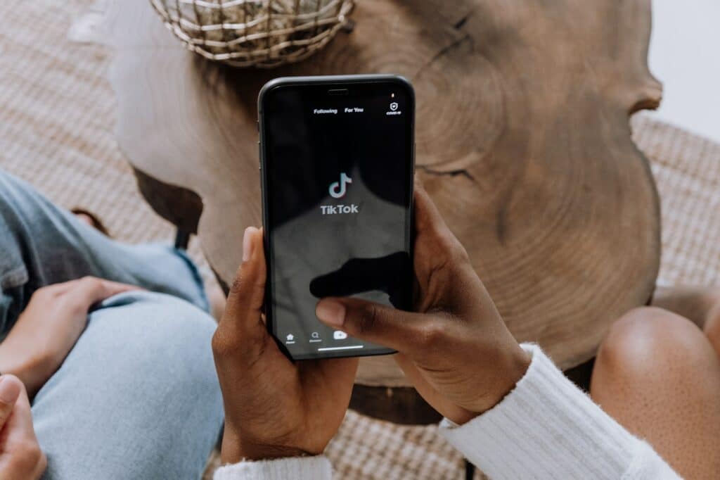 ByteDance membuat akun palsu